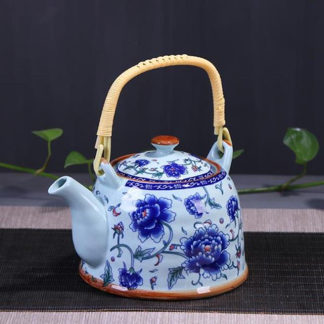 Unique Ceremony Tea kettle